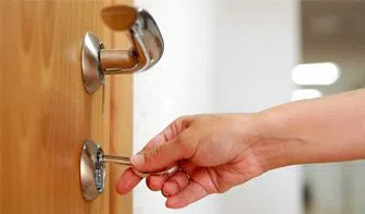 Metro Master Locksmith Lynbrook, NY 516-962-5482 - 13-Re-Key-Locks